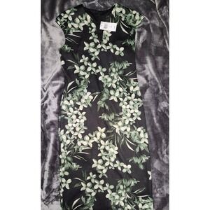 Connected Apparel Women's Dress Size 4 Floral Print Black Cap Sleeve V-Neck